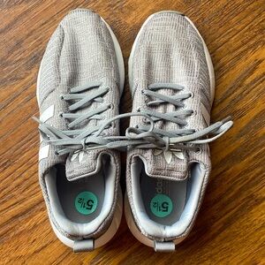 Boys brand new grey adidas Tennis shoes